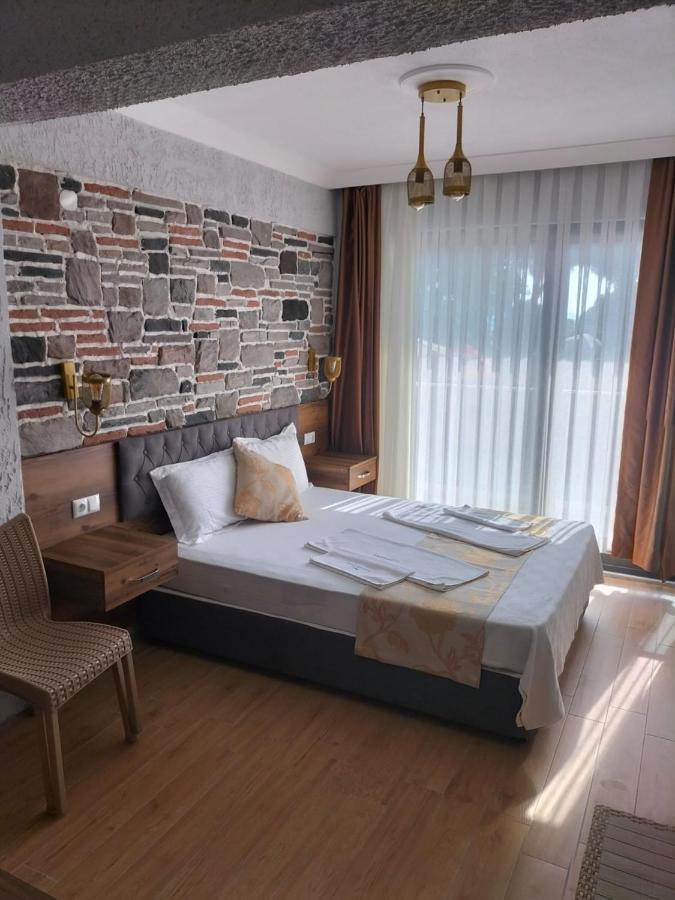 Mari Pembe Otel Marmara Adasi Exterior foto