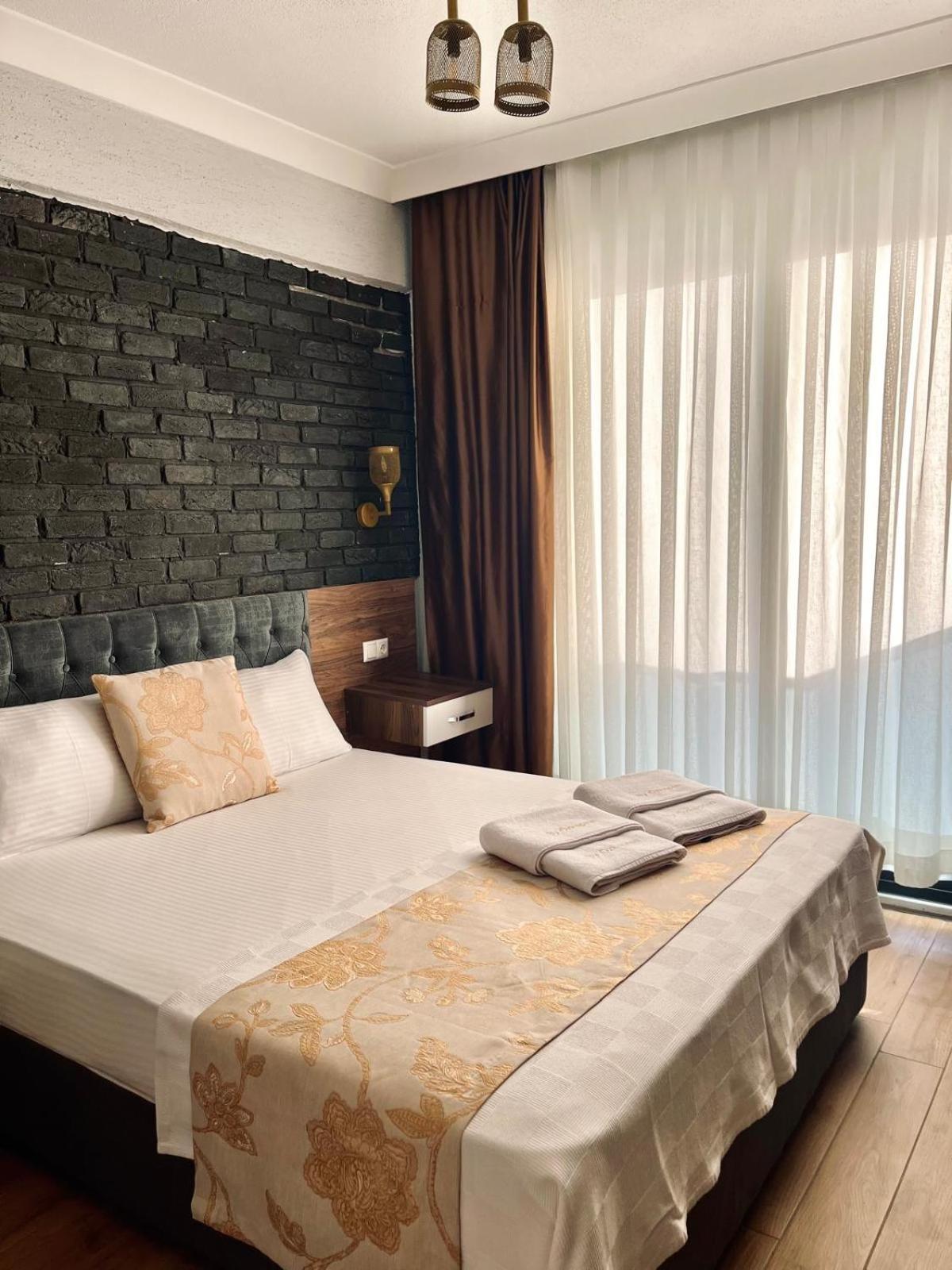 Mari Pembe Otel Marmara Adasi Exterior foto
